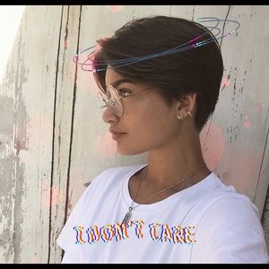 Meet your Posher, Libby